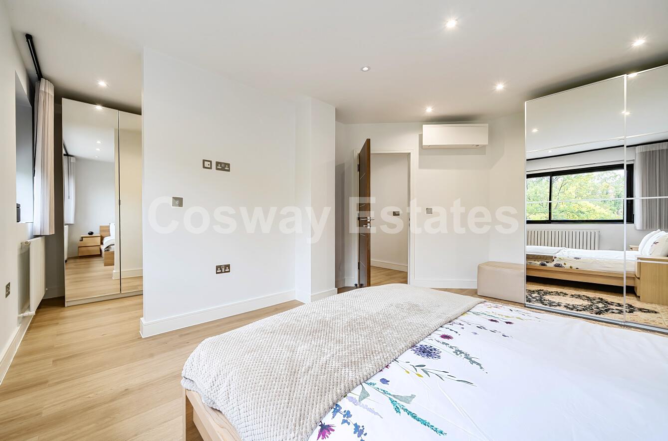Reddings Close, Mill Hill, NW7, London